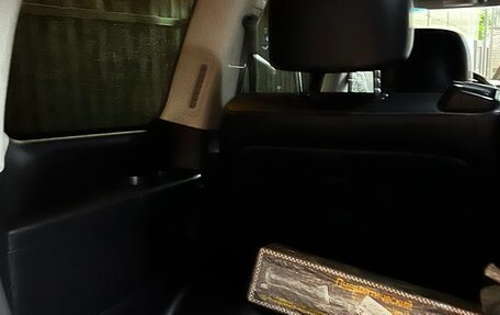 Toyota Land Cruiser 200, 2015 год, 5 500 000 рублей, 25 фотография