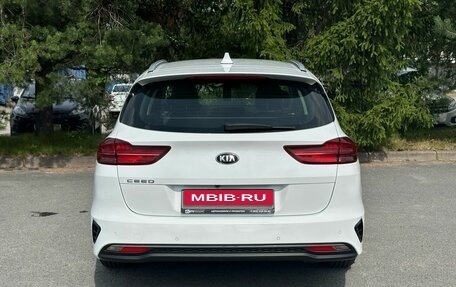 KIA cee'd III, 2020 год, 1 900 000 рублей, 7 фотография