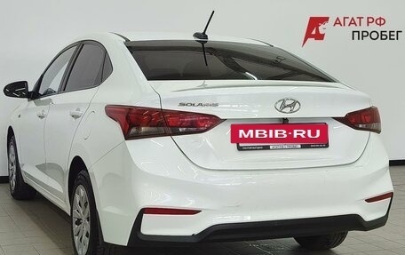 Hyundai Solaris II рестайлинг, 2018 год, 869 000 рублей, 3 фотография