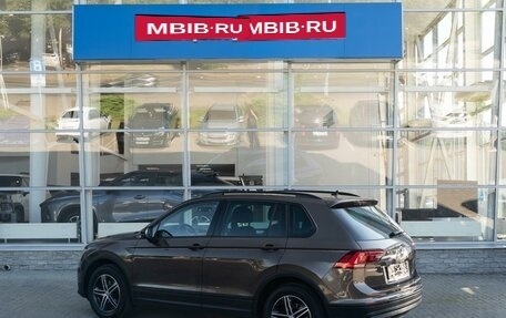 Volkswagen Tiguan II, 2019 год, 1 699 000 рублей, 4 фотография