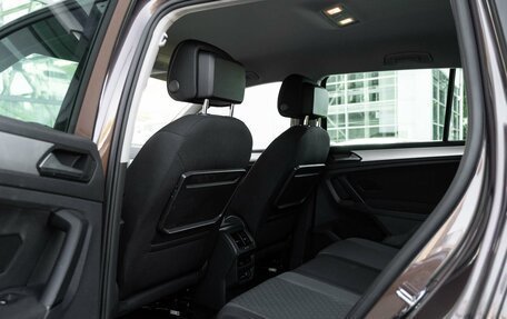 Volkswagen Tiguan II, 2019 год, 1 699 000 рублей, 14 фотография