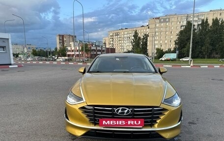 Hyundai Sonata VIII, 2020 год, 1 950 000 рублей, 7 фотография