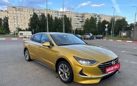 Hyundai Sonata VIII, 2020 год, 1 950 000 рублей, 2 фотография