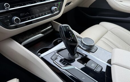 BMW 5 серия, 2020 год, 3 970 000 рублей, 8 фотография