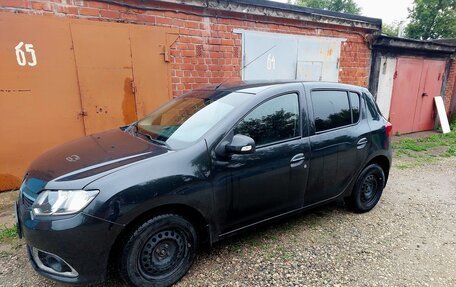 Renault Sandero II рестайлинг, 2015 год, 960 000 рублей, 3 фотография