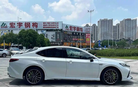 Toyota Camry, 2025 год, 5 800 000 рублей, 5 фотография