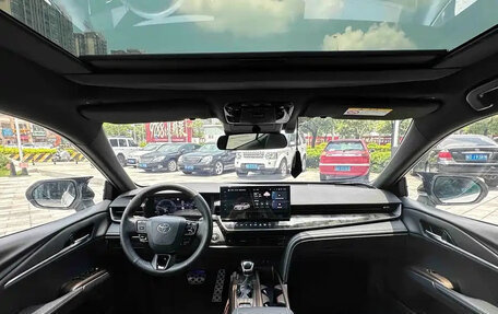 Toyota Camry, 2025 год, 5 800 000 рублей, 13 фотография