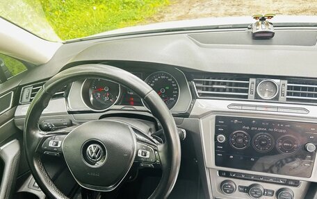Volkswagen Passat B8 рестайлинг, 2018 год, 2 700 000 рублей, 26 фотография