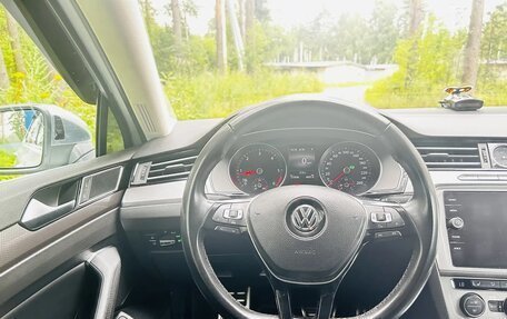 Volkswagen Passat B8 рестайлинг, 2018 год, 2 700 000 рублей, 25 фотография