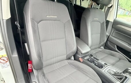Volkswagen Passat B8 рестайлинг, 2018 год, 2 700 000 рублей, 32 фотография