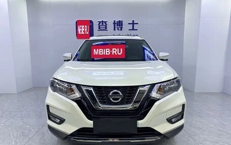 Nissan X-Trail, 2022 год, 2 000 000 рублей, 2 фотография