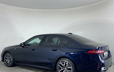 BMW 5 серия, 2024 год, 6 649 000 рублей, 5 фотография