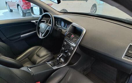 Volvo XC60 II, 2016 год, 1 600 000 рублей, 8 фотография