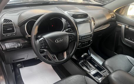 KIA Sorento II рестайлинг, 2013 год, 1 945 000 рублей, 8 фотография