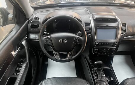 KIA Sorento II рестайлинг, 2013 год, 1 945 000 рублей, 10 фотография