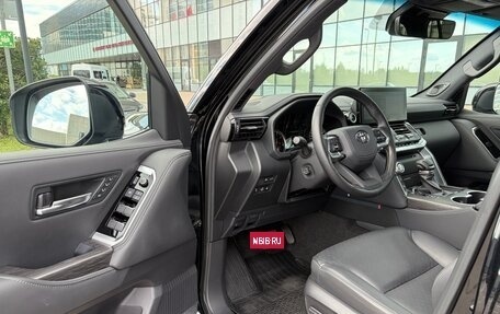 Toyota Land Cruiser, 2023 год, 10 700 000 рублей, 10 фотография