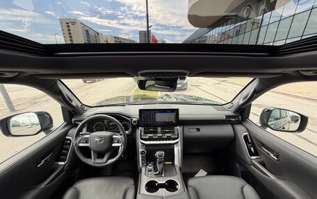Toyota Land Cruiser, 2023 год, 10 700 000 рублей, 20 фотография