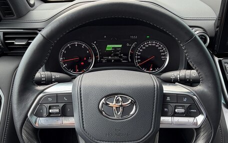 Toyota Land Cruiser, 2023 год, 10 700 000 рублей, 22 фотография