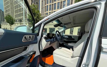 Buick GL8, 2025 год, 7 975 000 рублей, 8 фотография