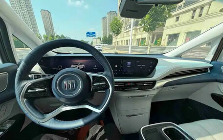 Buick GL8, 2025 год, 7 975 000 рублей, 11 фотография