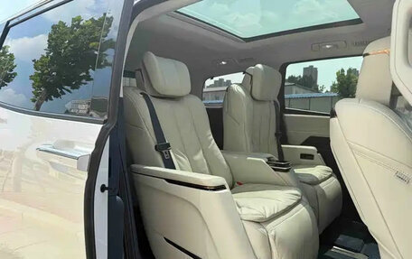 Buick GL8, 2025 год, 7 975 000 рублей, 16 фотография