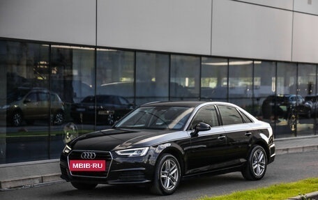 Audi A4, 2018 год, 2 399 000 рублей, 3 фотография