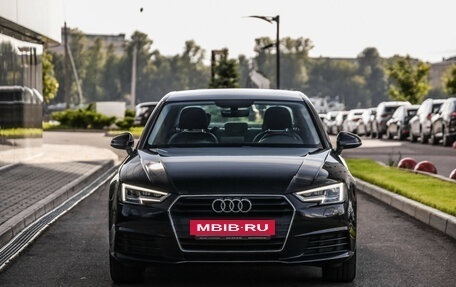 Audi A4, 2018 год, 2 399 000 рублей, 4 фотография