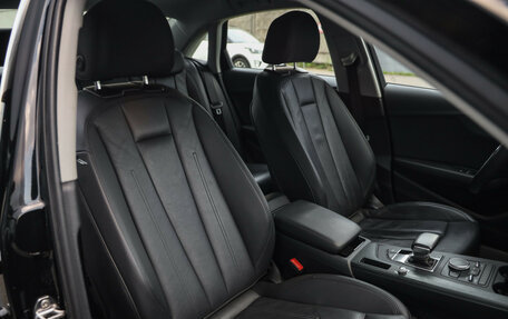 Audi A4, 2018 год, 2 399 000 рублей, 26 фотография