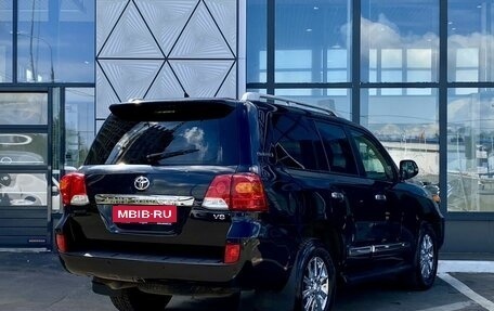 Toyota Land Cruiser 200, 2015 год, 4 439 000 рублей, 5 фотография