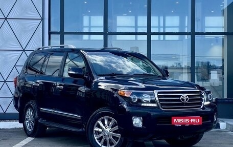 Toyota Land Cruiser 200, 2015 год, 4 439 000 рублей, 3 фотография
