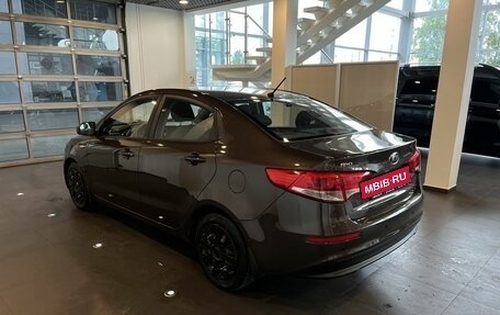 KIA Rio III рестайлинг, 2016 год, 1 280 000 рублей, 5 фотография