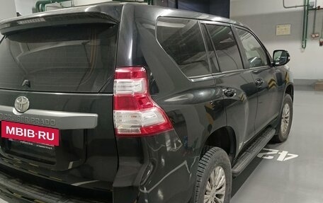 Toyota Land Cruiser Prado 150 рестайлинг 2, 2015 год, 2 300 000 рублей, 3 фотография
