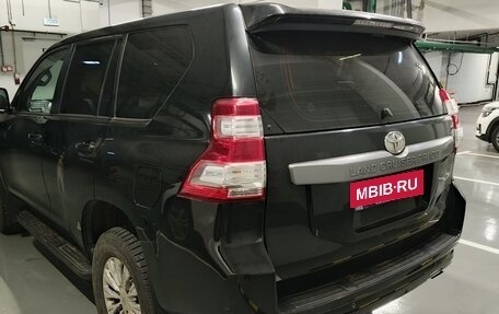 Toyota Land Cruiser Prado 150 рестайлинг 2, 2015 год, 2 300 000 рублей, 4 фотография