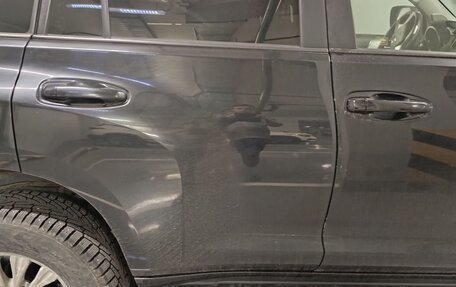 Toyota Land Cruiser Prado 150 рестайлинг 2, 2015 год, 2 300 000 рублей, 15 фотография