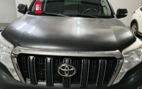 Toyota Land Cruiser Prado 150 рестайлинг 2, 2015 год, 2 300 000 рублей, 14 фотография