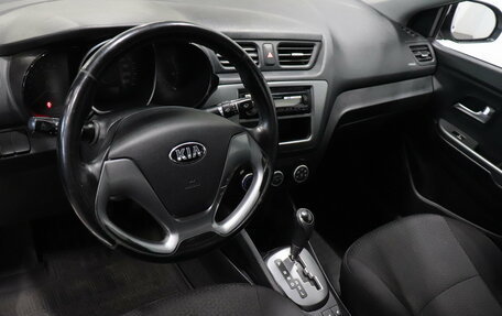 KIA Rio III рестайлинг, 2015 год, 883 000 рублей, 15 фотография