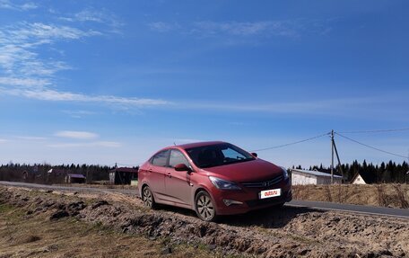 Hyundai Solaris II рестайлинг, 2015 год, 1 050 000 рублей, 3 фотография
