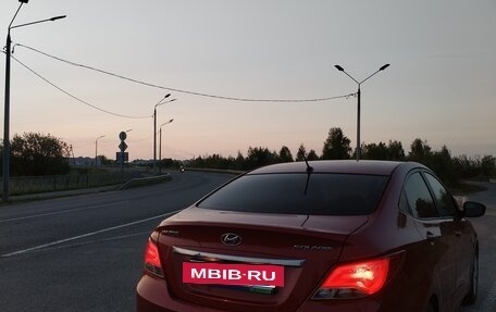 Hyundai Solaris II рестайлинг, 2015 год, 1 050 000 рублей, 7 фотография