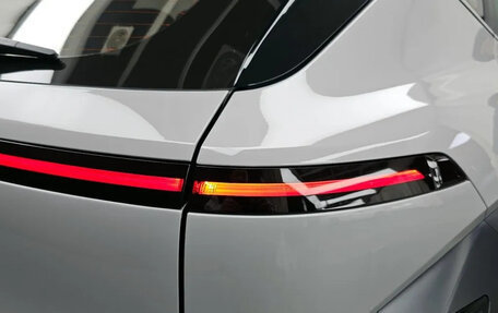 Hyundai Kona, 2023 год, 1 690 000 рублей, 6 фотография