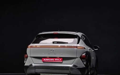 Hyundai Kona, 2023 год, 1 690 000 рублей, 4 фотография