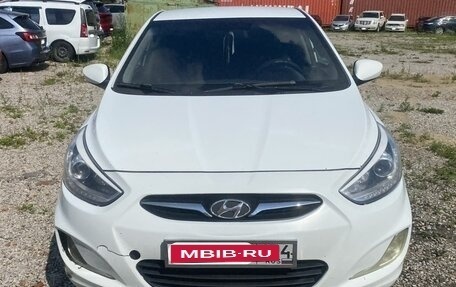 Hyundai Solaris II рестайлинг, 2013 год, 475 000 рублей, 1 фотография