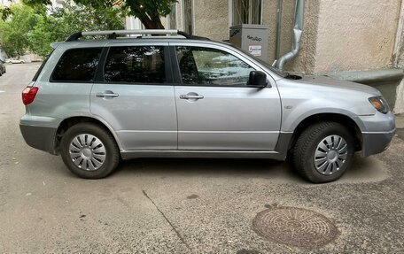 Mitsubishi Outlander III рестайлинг 3, 2007 год, 358 000 рублей, 10 фотография