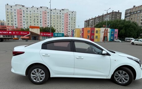 KIA Rio IV, 2021 год, 1 450 000 рублей, 6 фотография