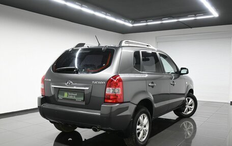 Hyundai Tucson III, 2008 год, 915 000 рублей, 2 фотография