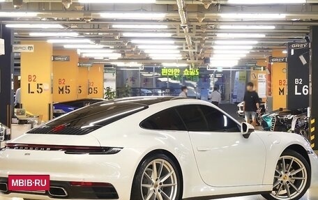 Porsche 911, 2021 год, 13 050 000 рублей, 3 фотография
