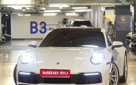 Porsche 911, 2021 год, 13 050 000 рублей, 2 фотография
