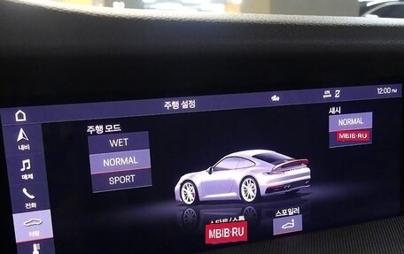 Porsche 911, 2021 год, 13 050 000 рублей, 14 фотография