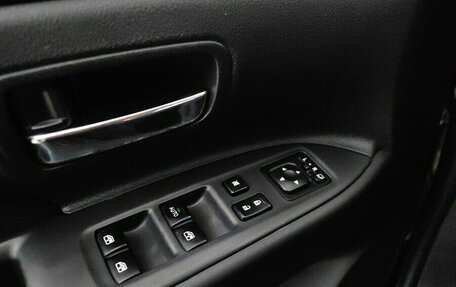 Mitsubishi Outlander III рестайлинг 3, 2018 год, 1 899 000 рублей, 24 фотография