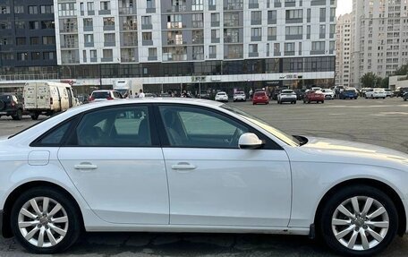 Audi A4, 2013 год, 1 700 000 рублей, 4 фотография