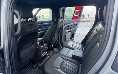 Land Rover Defender II, 2020 год, 4 350 000 рублей, 10 фотография